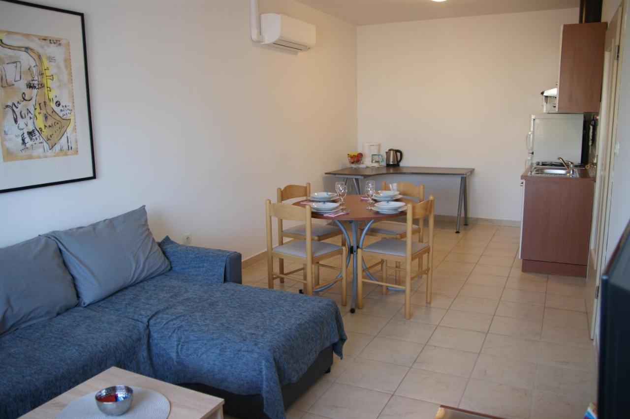 Apartman Adriatic Pula Buitenkant foto