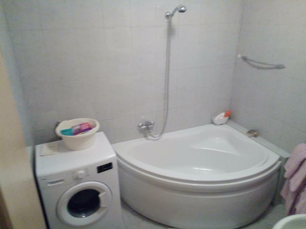 Apartman Adriatic Pula Buitenkant foto
